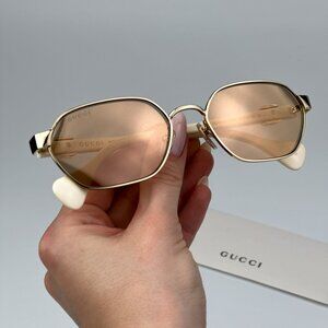 Gucci GG1593S 002 BRAND NEW Sunglasses Gold Ivory Pink  Geometric Unisex